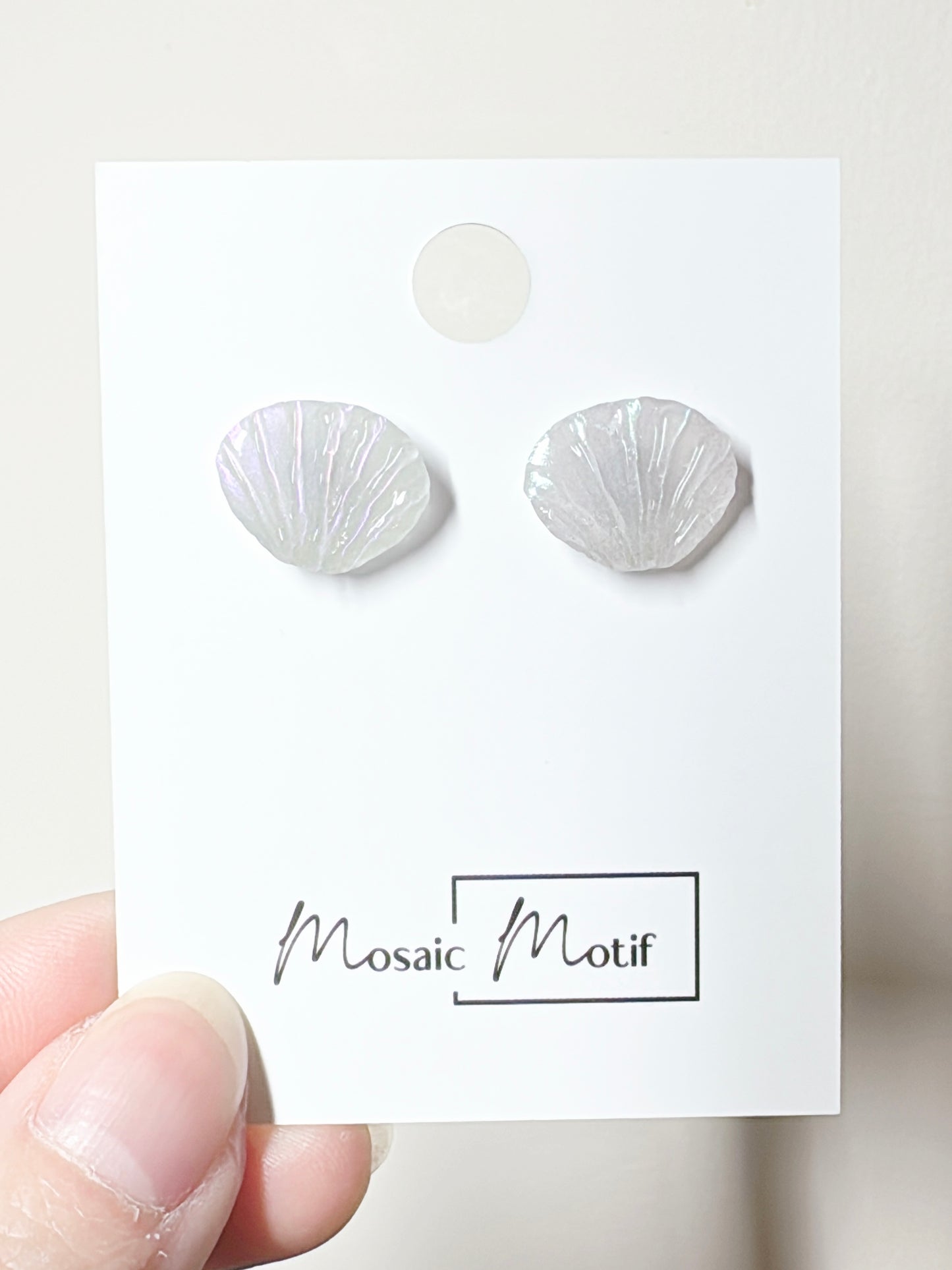Pearl shell earrings (multiple styles)