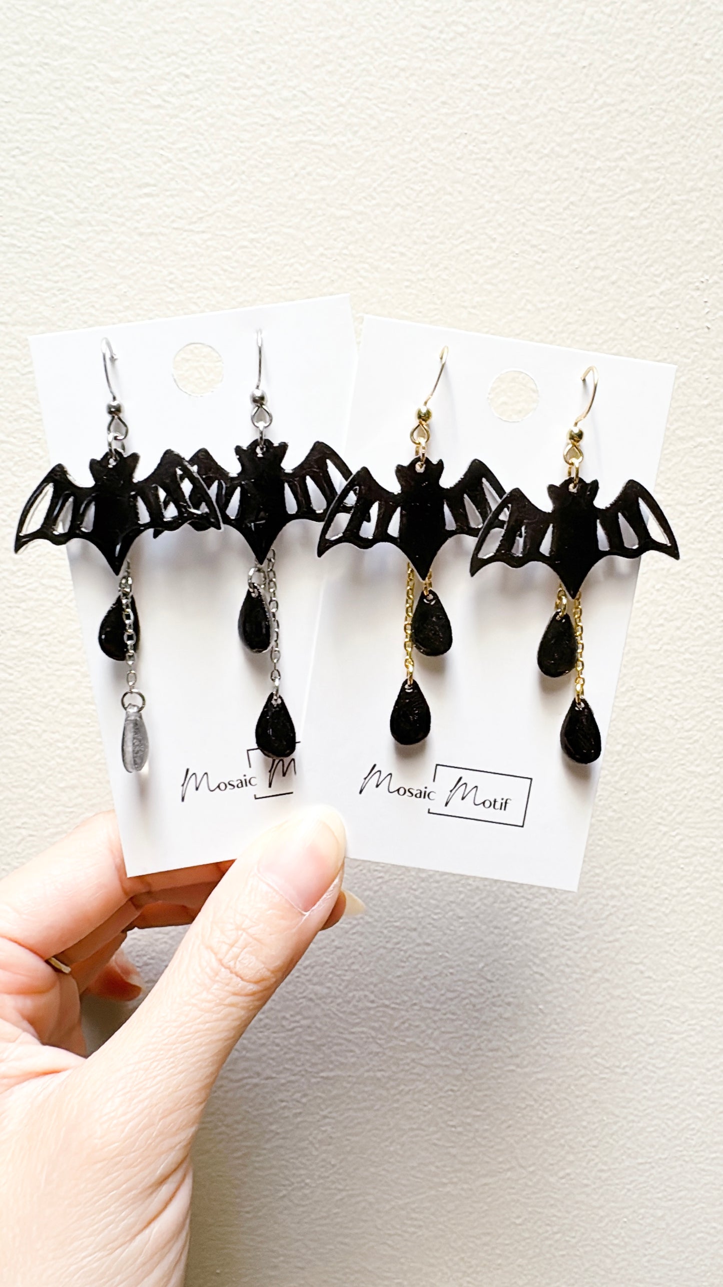 Halloween dangle earrings - Bat dangle