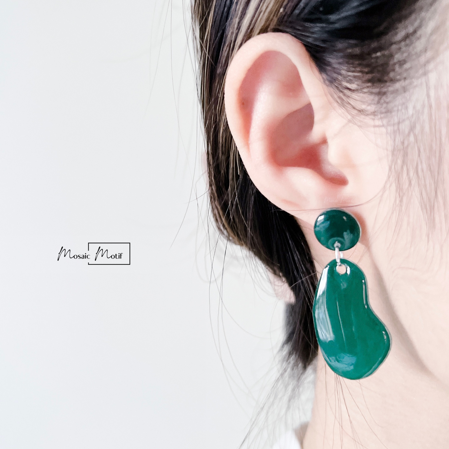 Gemstone dangle earrings