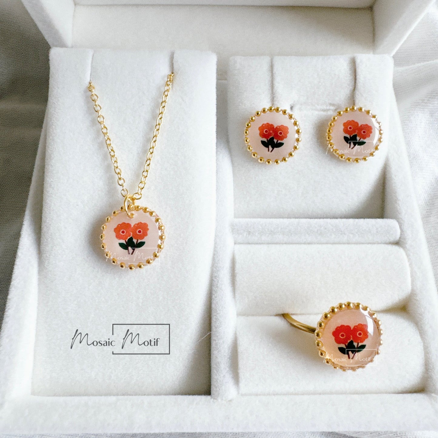 Floral Vintage gift set (earrings, necklace, ring)