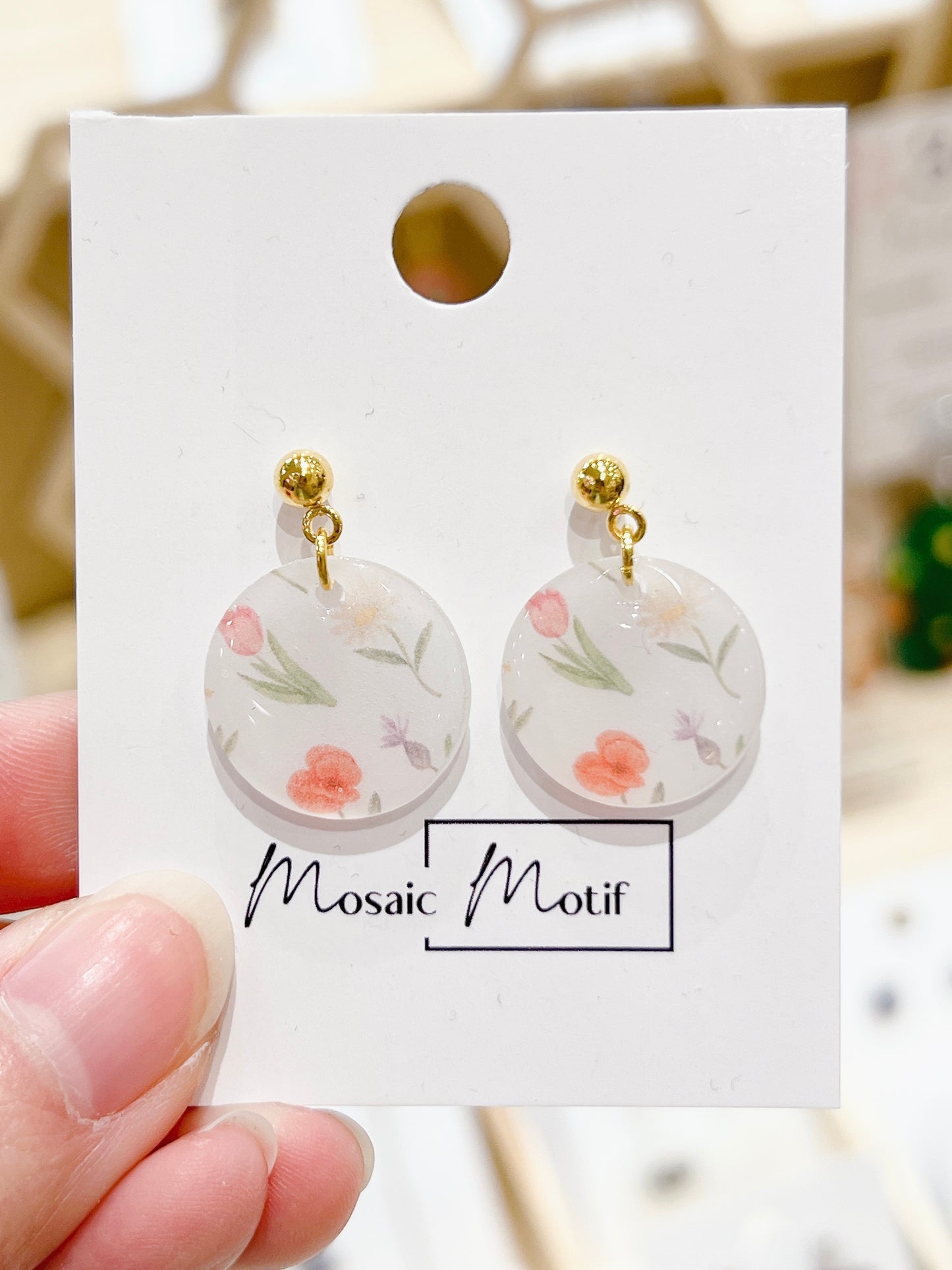 Floral stone dangle (multiple colours)