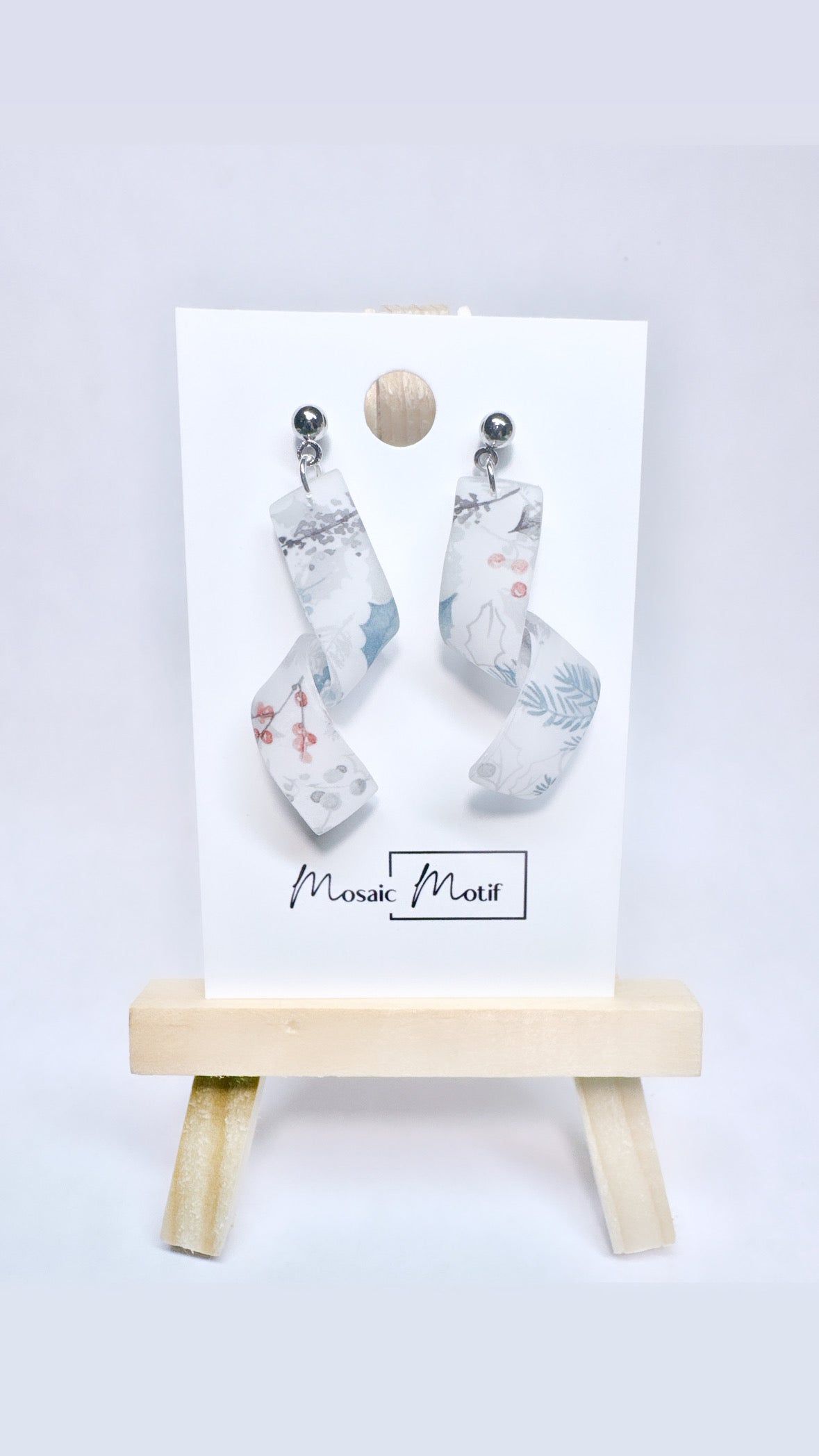 Spiral dangle earrings (Winter vibe)
