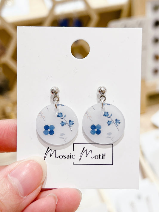 Floral stone dangle (multiple colours)