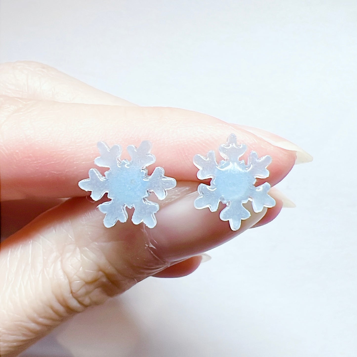 Xmas snowflake stud