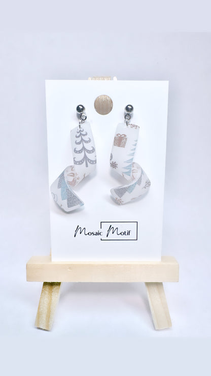 Spiral dangle earrings (Winter vibe)