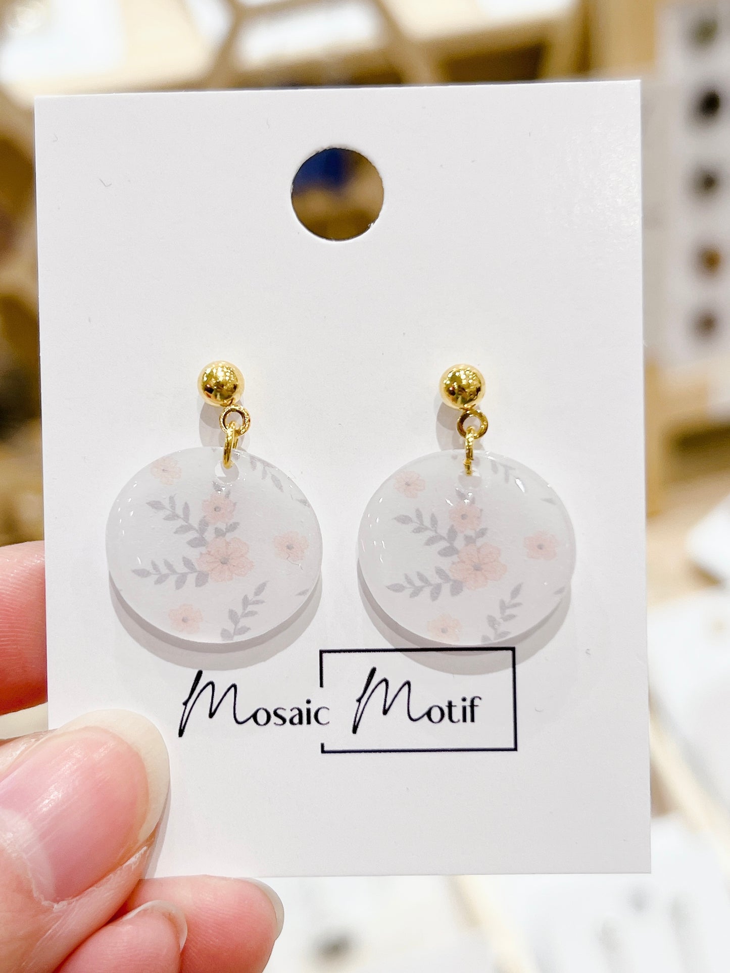 Floral stone dangle (multiple colours)