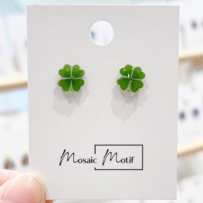Assorted stud earrings (9 variants)