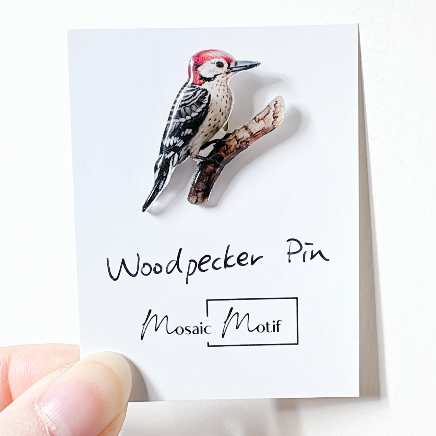 Bird pin