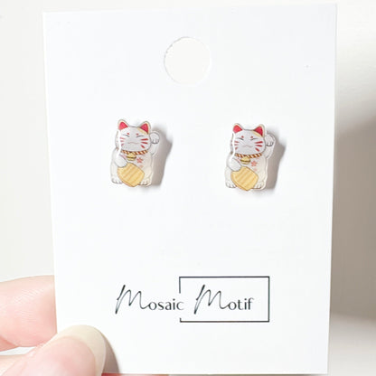 CNY - Lucky cat earrings
