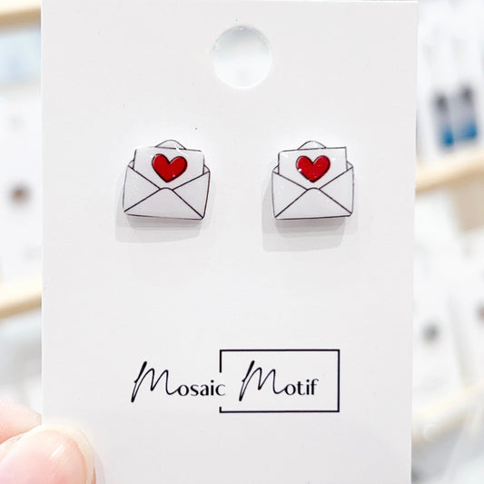 Valentine - Lovemail stud earrings