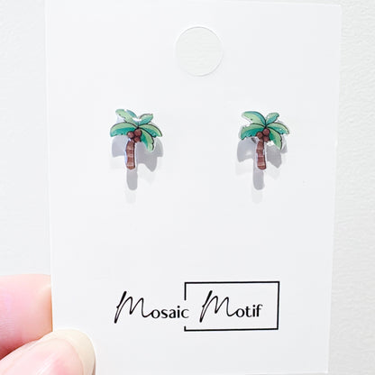 Assorted stud earrings (9 variants)