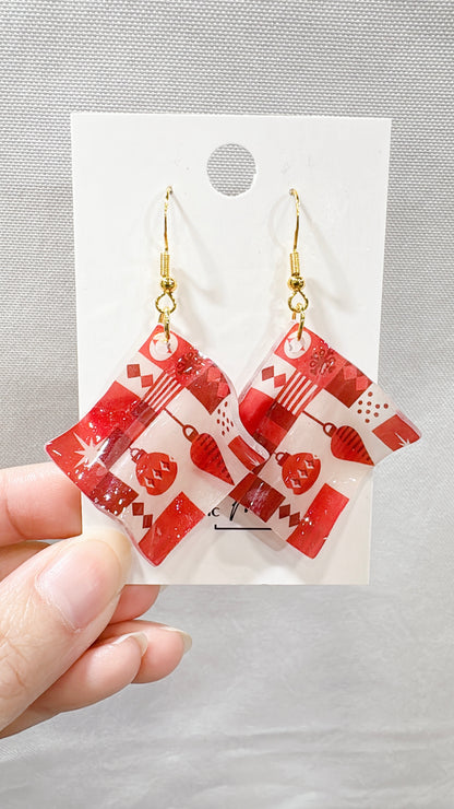 Handkerchief dangle earrings (Winter)