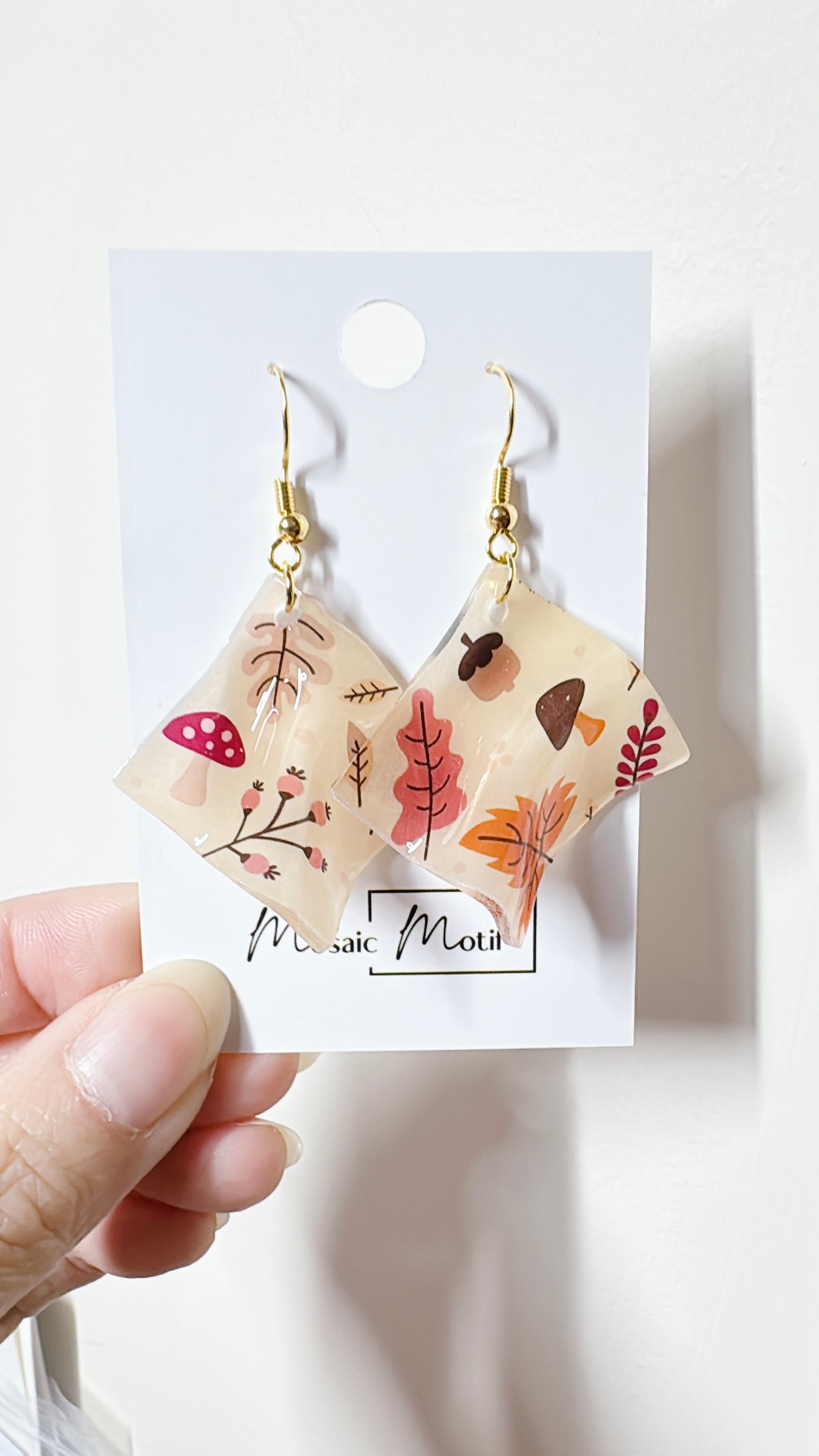 Handkerchief dangle (Autumn)
