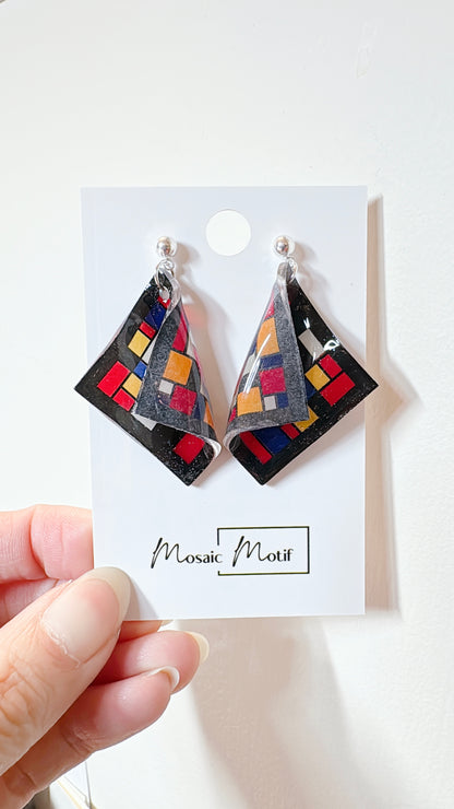 Handkerchief dangle earrings (Vintage)