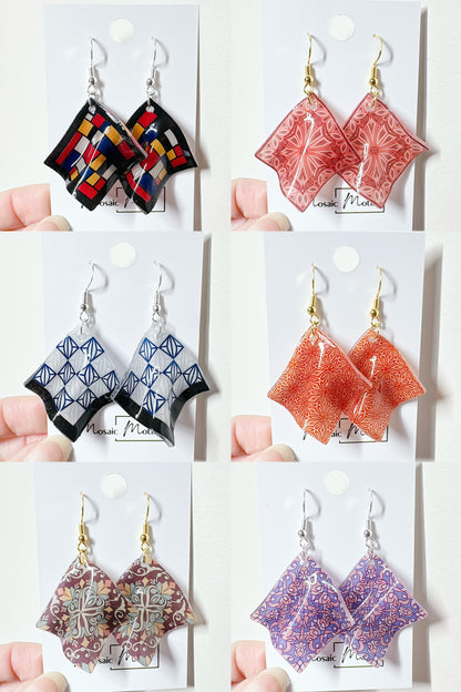 Handkerchief dangle earrings (Vintage)