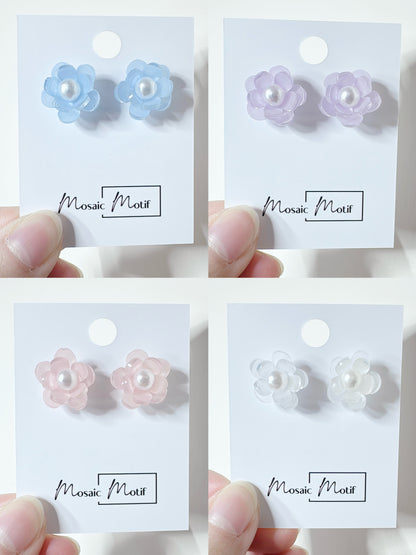 Floral 3D stud earrings - Camellia (multiple colours)