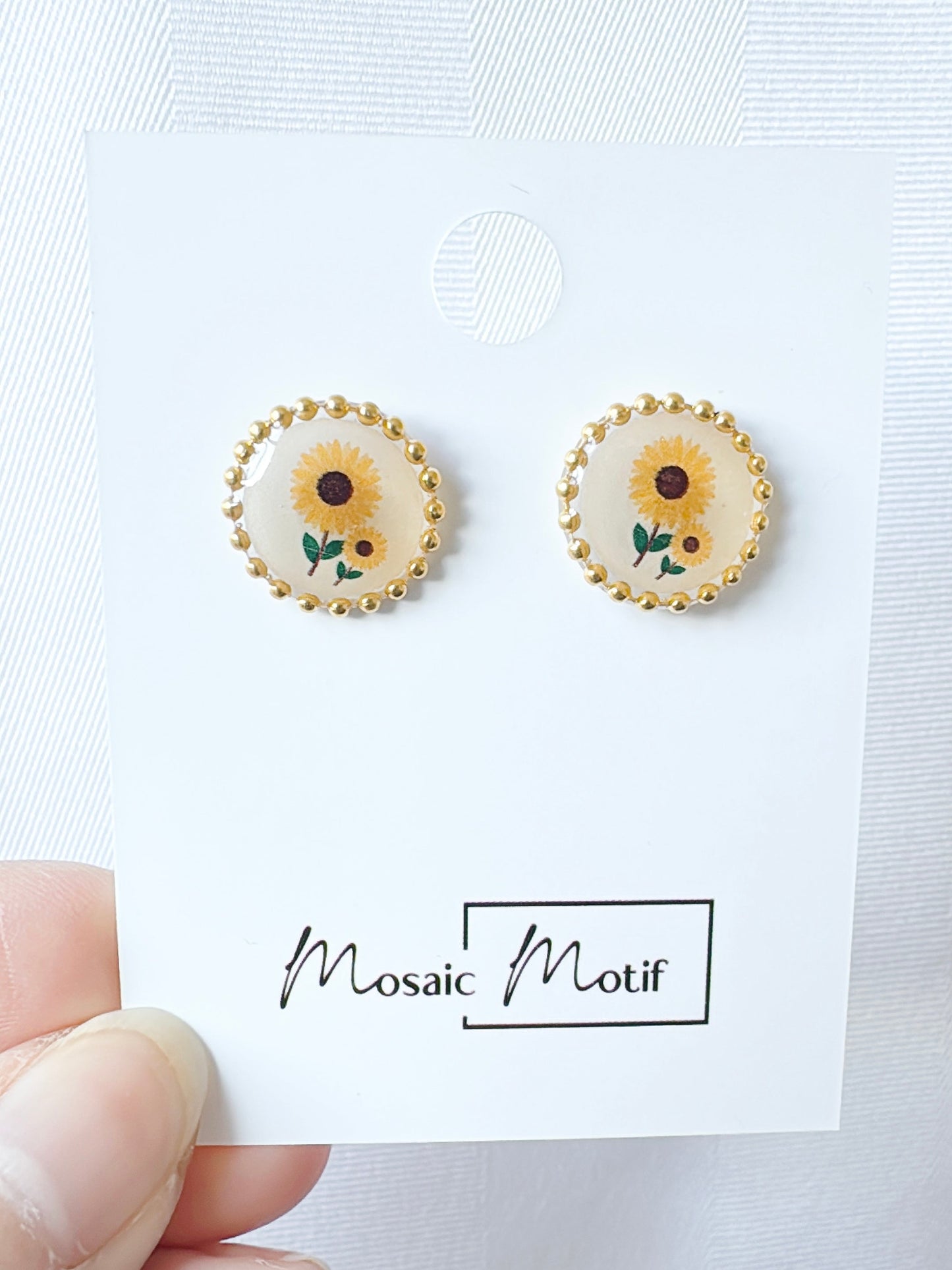 Floral Vintage mini earrings (multiple designs)