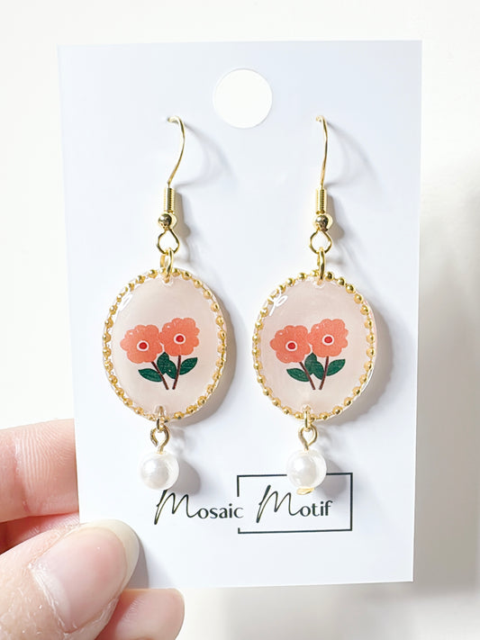 (💐) Floral Vintage pearl dangle earrings