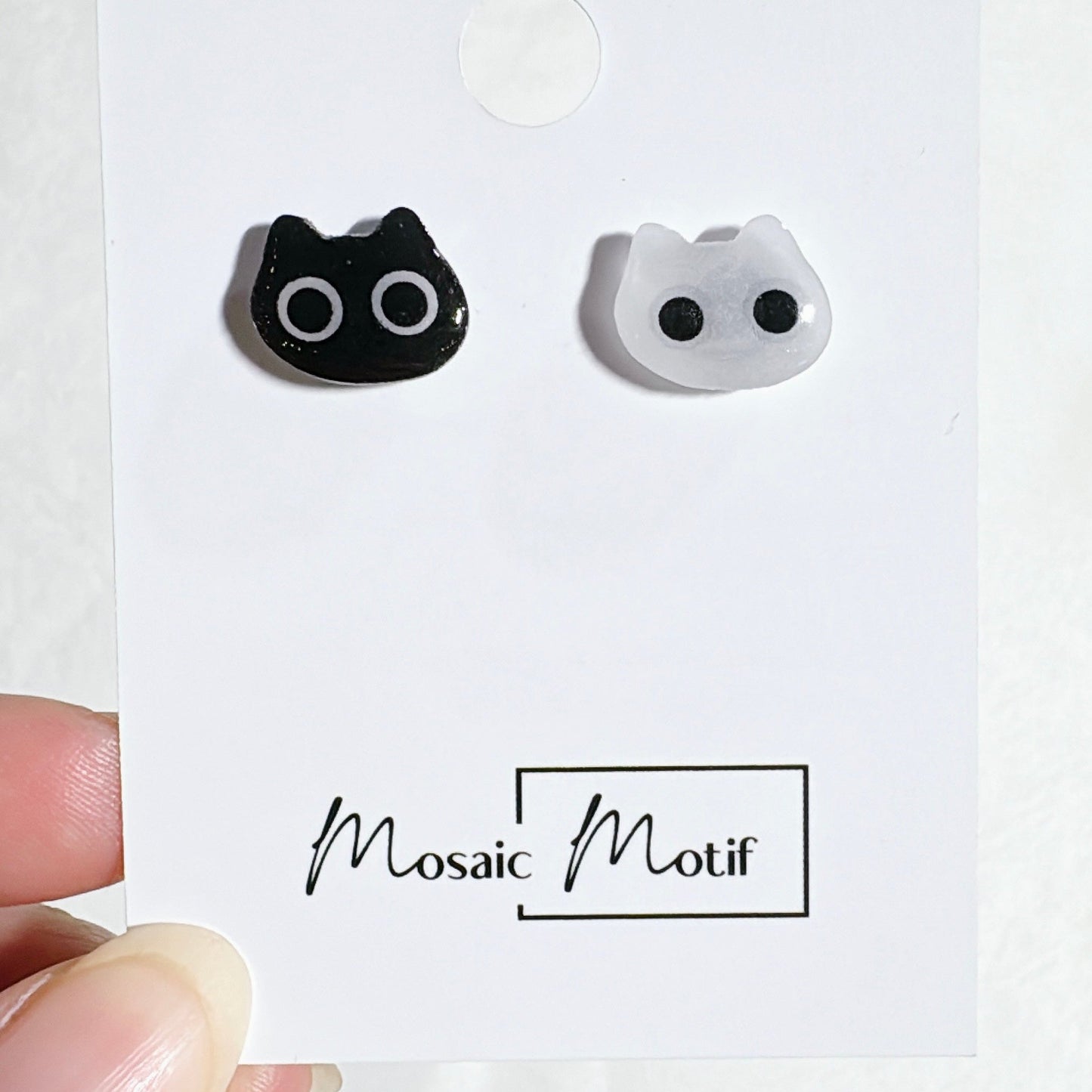 (🐾) Earrings stud - Cat earrings Big eyes (multiple style)