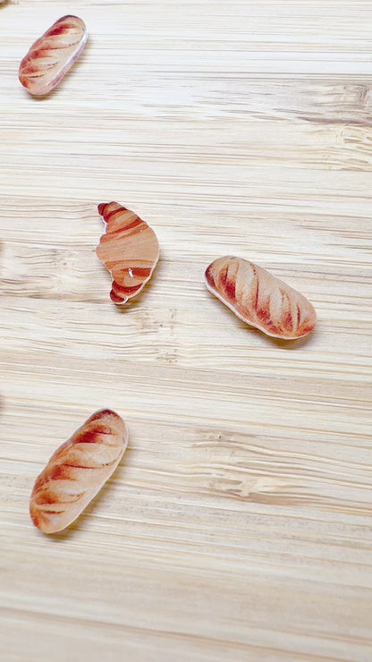 Pastry stud earrings