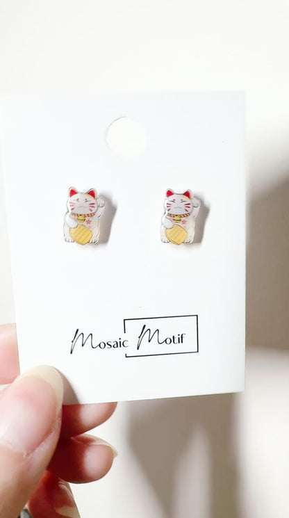 CNY - Lucky cat earrings